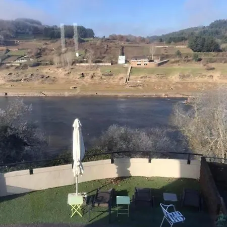 A Fontana De Luxo *